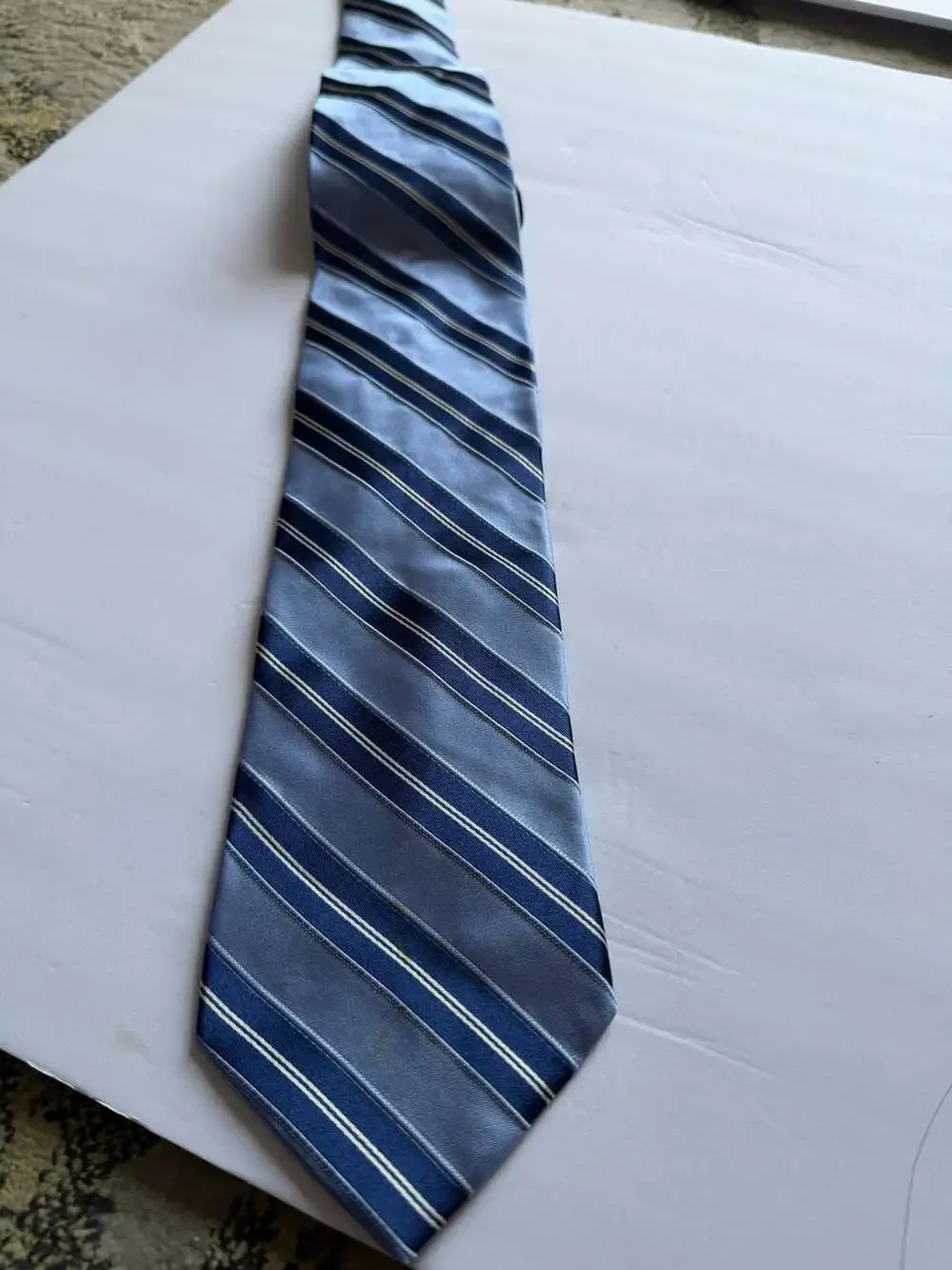 Tommy Hilfiger Men's Blue Striped Silk Necktie